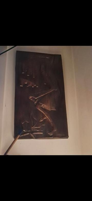 rood koperen kunstwerk van Afrika, Enlèvement