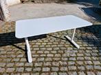 BUREAU IKEA BEKANT, Huis en Inrichting, Bureaus, Ophalen, Zo goed als nieuw, Bureau