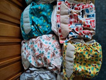 Lot de couches/langes lavable (x9) + seau hermétique+ insert beschikbaar voor biedingen