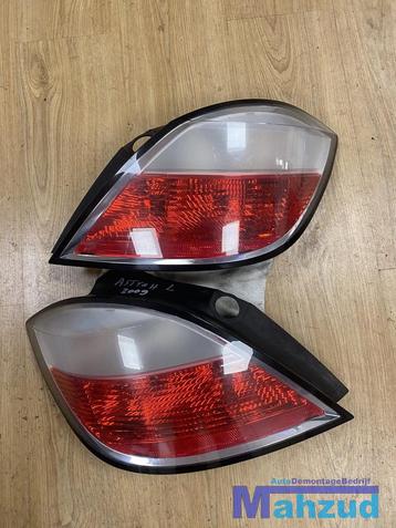 2007 Opel Astra H hatchback achterlicht set links rechts beschikbaar voor biedingen