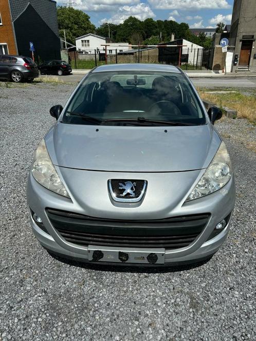 Peugeot 207+/ 1.4 Essence/ 2013/ 129.000Km, Autos, Peugeot, Particulier, ABS, Airbags, Air conditionné, Verrouillage central, Vitres électriques