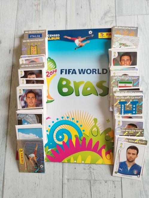 Panini album vide + Set Complet ! World Cup 2014 ! Nieuw !, Collections, Autocollants, Neuf, Sport, Enlèvement ou Envoi