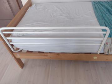 Bedhekje metaal beschikbaar voor biedingen