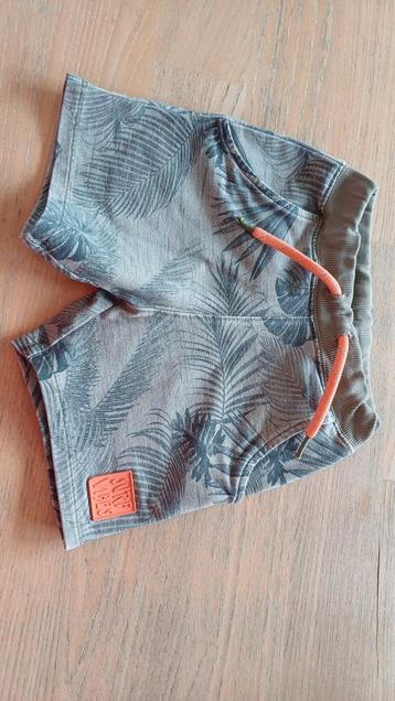 Name it jongensshortje beschikbaar voor biedingen