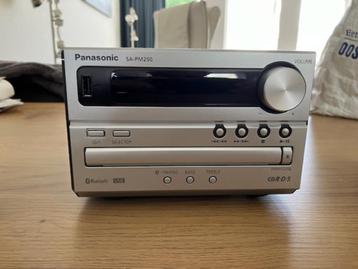 Panasonic radio CD met USB en 2 boxen