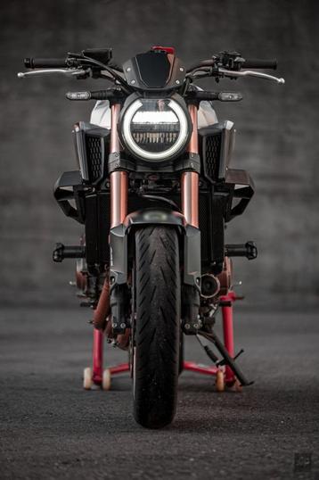 Honda CB650R Winglets - Downforce Pack beschikbaar voor biedingen