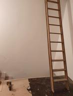 Houten ladder voor zolder, Doe-het-zelf en Bouw, Ladders en Trappen, Ophalen, Zo goed als nieuw, Ladder