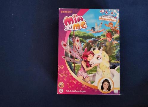Mia and me Dvd box Seizoen 1, CD & DVD, DVD | Enfants & Jeunesse, Utilisé, TV fiction, Coffret, À partir de 6 ans, Enlèvement ou Envoi