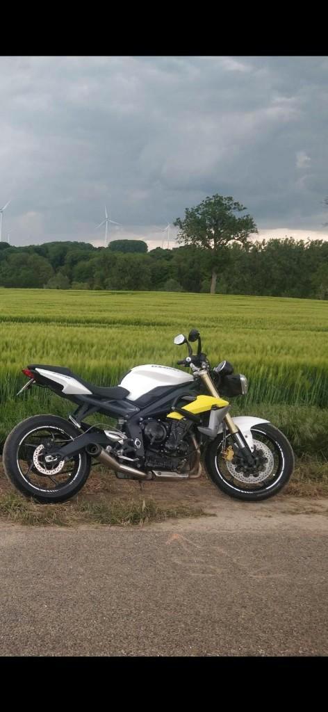 Triumph Street Triple, Motoren, Motoren | Triumph, Particulier, 3 cilinders, Motorrijbewijs A, Ophalen