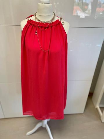 Robe dos nu rouge Josh 4 - taille moyenne, Rouge, Au-dessus du genou, Comme neuf, Envoi