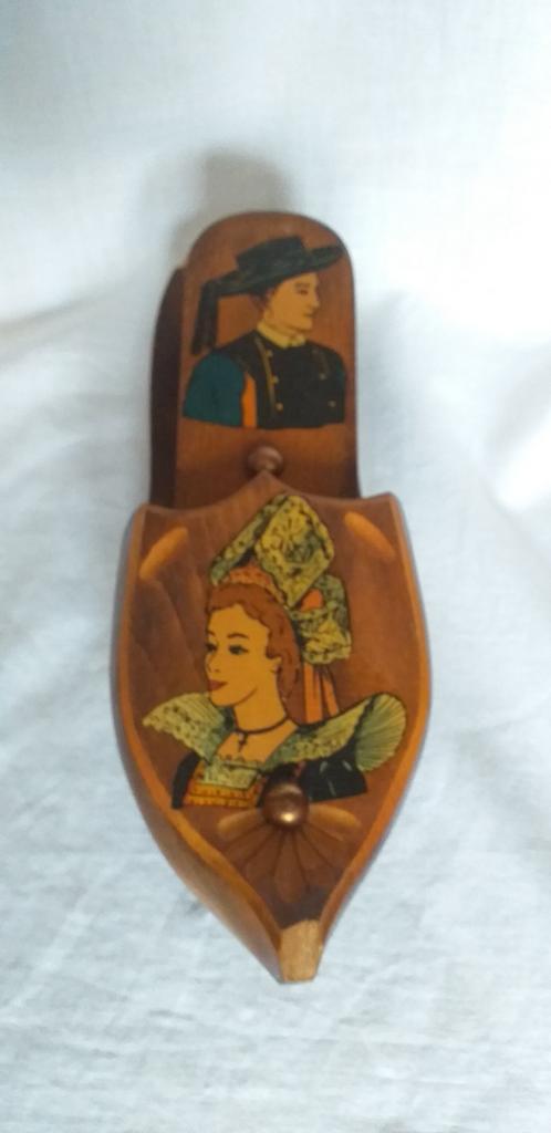 Bretonse kledingborstel, Antiek en Kunst, Antiek | Woonaccessoires, Ophalen of Verzenden