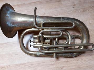 Tuba, Mahillon beschikbaar voor biedingen