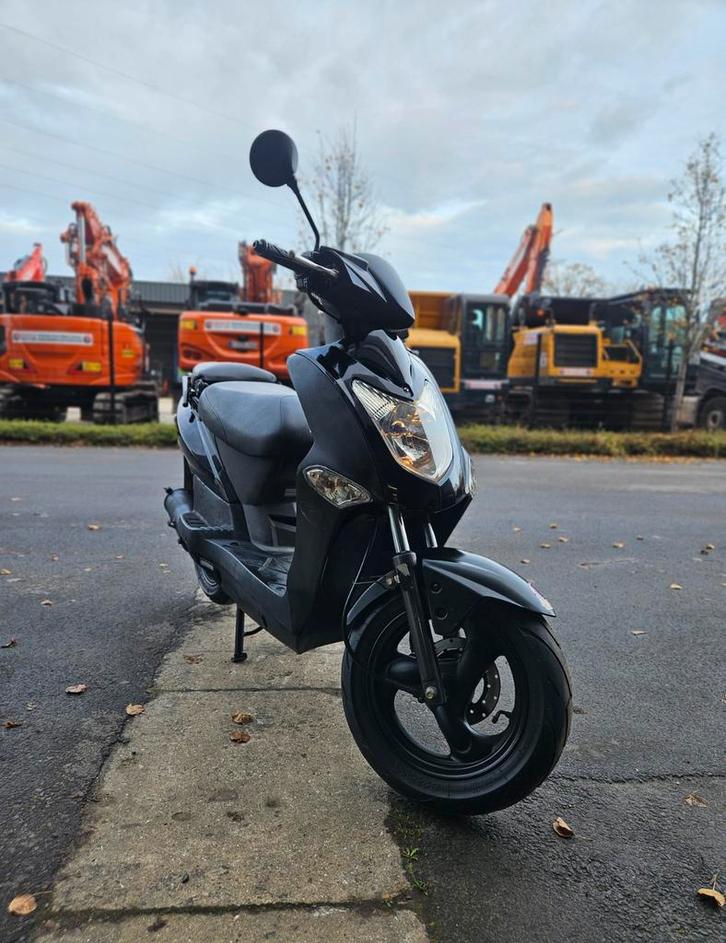 Kymco Agility 12 inch 50cc klasse A 4 takt 2008 - 14.479 km, Fietsen en Brommers, Scooters | Kymco, Gebruikt, Agility, Klasse A (25 km/u)