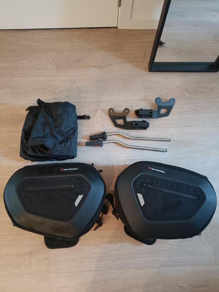 SW-Motech zadeltas blaze pro, Motoren, Overige Motoren, Ophalen