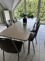 Uitschuifbare tafel met stoelen, Huis en Inrichting, Tafels | Eettafels, Ophalen, Zo goed als nieuw