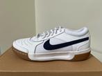 Kinder Tennisschoen M Nike Zoom Court Lite 3  maat 36, Sports & Fitness, Tennis, Enlèvement ou Envoi, Neuf, Chaussures, Nike