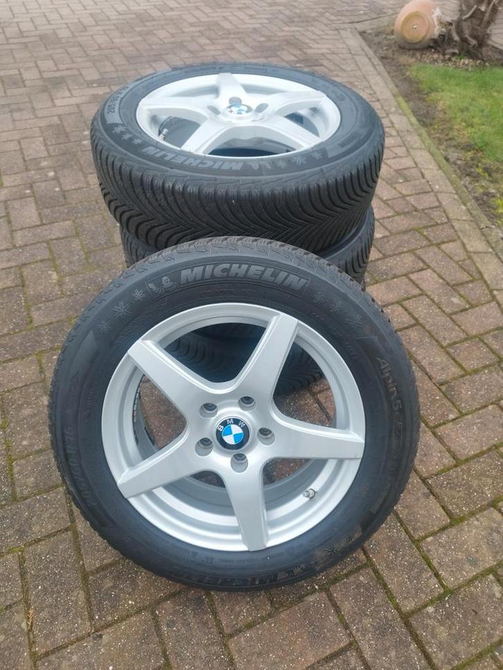 Winterbanden Michelin 205/55/R16 voor BMW 2serie F45/46/F40, Auto-onderdelen, Banden en Velgen, Velg(en), Winterbanden, 16 inch