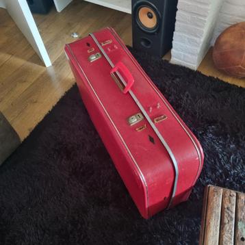 Grote rode reiskoffer vintage, Handtassen en Accessoires, Koffers, Ophalen, Zo goed als nieuw