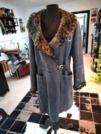 Armani lange jas.maat 42 Italië., Kleding | Dames, Jassen | Winter, Ophalen of Verzenden, Zo goed als nieuw, Maat 42/44 (L)