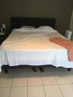 Dressoir/Vitrine/Kleerkast/Tafel/Bed/Salont, Ophalen