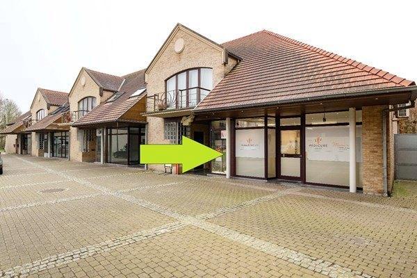 HANDELSRUIMTE MET POTENTIEEL IN HARTJE PITTEM, Immo, Huizen en Appartementen te koop, Provincie West-Vlaanderen, tot 200 m², Overige soorten