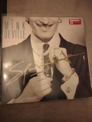 Mink Deville  disponible aux enchères