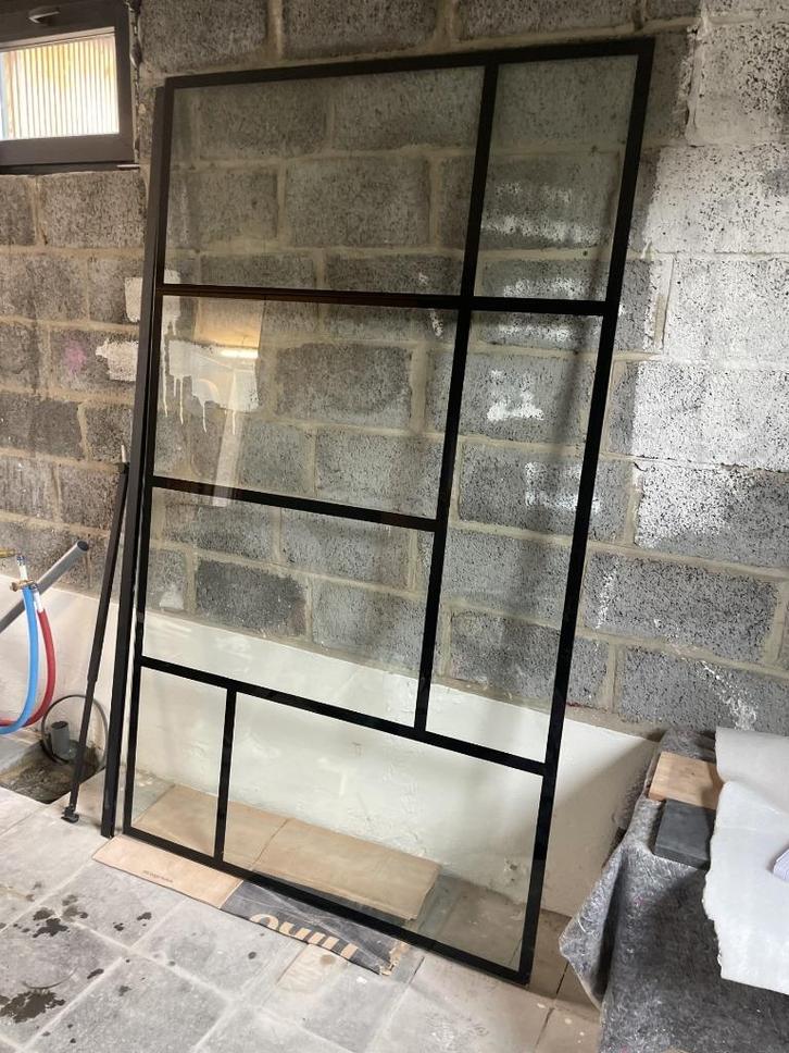 Doucheglas met bevestingingsbeugel, Doe-het-zelf en Bouw, Sanitair, Zo goed als nieuw, Overige typen, Glas, Ophalen