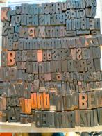 Lot oude houten drukletters, Antiek en Kunst, Ophalen