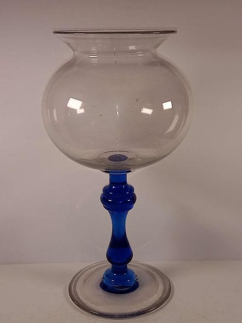 Ancien grand vase en verre soufflé - bleu, Antiquités & Art, Antiquités | Vases, Enlèvement