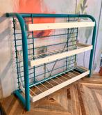 Vintage metalen wandrek, Huis en Inrichting, Minder dan 25 cm, Minder dan 100 cm, Minder dan 150 cm, Met plank(en)