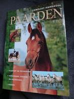 Boek Paarden compleet handboek, Livres, Animaux & Animaux domestiques, Enlèvement ou Envoi, Comme neuf, Chevaux ou Poneys, Diverse auteurs
