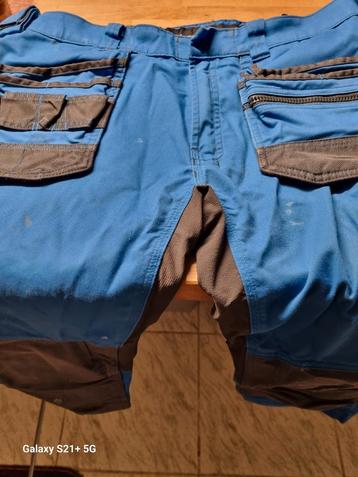 2 pantalons de travail homme de la marque dassy taille 48  beschikbaar voor biedingen