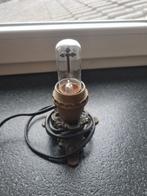 Lamp met kruis op voet van messing, Antiek en Kunst, Antiek | Verlichting, Ophalen