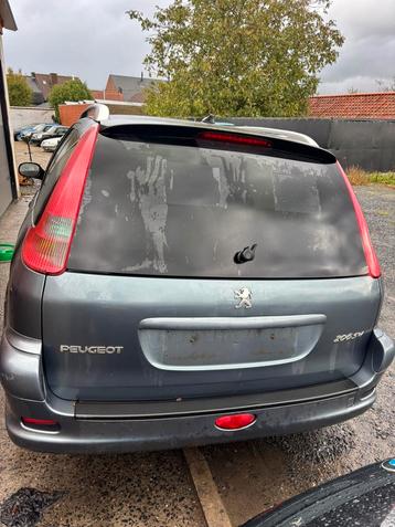 Peugeot 206 sw onderdelen beschikbaar voor biedingen