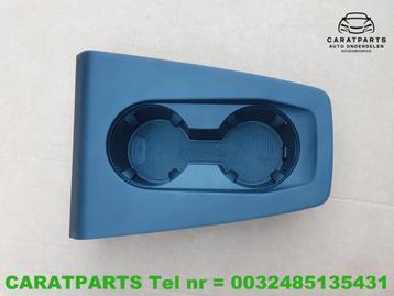 8Y0862533B 89A863289A Audi Q4 E Tron bekerhouder Q4 e tron beschikbaar voor biedingen