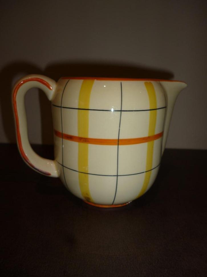 Oude melkpot Villeroy & Boch SCHOTTEN faïence vintage, Antiek en Kunst, Antiek | Servies los, Ophalen