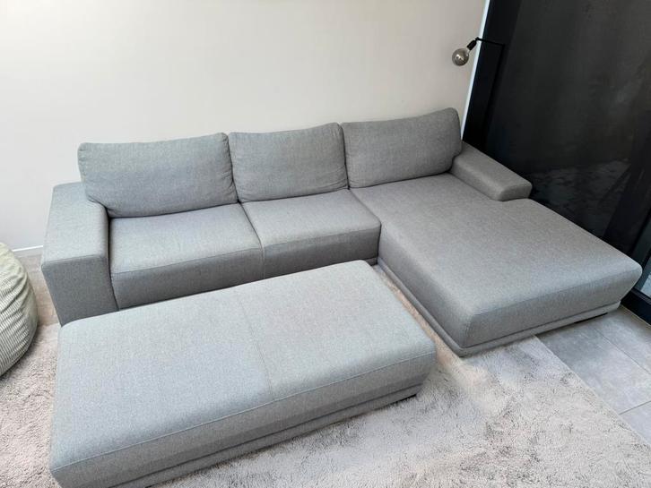 Hoekzetel + poef, Huis en Inrichting, Zetels | Complete zithoeken, Zo goed als nieuw, Ophalen