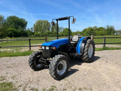 New Holland - 2003 - TN95F - Vierwielaangedreven landbouwtra, Zakelijke goederen, Landbouw | Tractoren, New Holland, Gebruikt