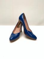 Voltan pumps maat 38, Kleding | Dames, Schoenen, Ophalen of Verzenden, Pumps