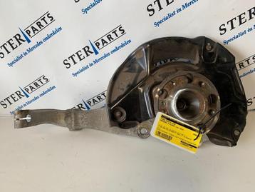 Fusee rechts-voor van een Mercedes S-Klasse beschikbaar voor biedingen