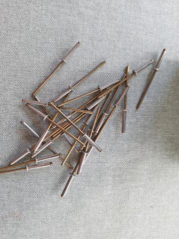 Blindklinknagels (circa 500 stuks) beschikbaar voor biedingen
