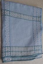 Licht blauw  tafellaken Lengte 1m45 Breed1m25    Katoen, Enlèvement ou Envoi, Comme neuf, Intérieur