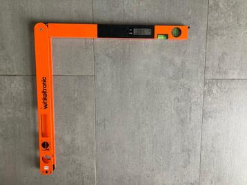 Digitale hoekbeugel (groot model 600) beschikbaar voor biedingen