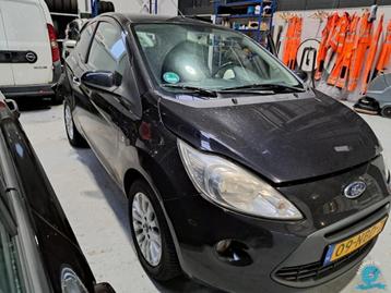 Voorkop compleet Ka  (plaatwerk verlichting koelers ed )  beschikbaar voor biedingen