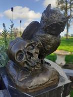 Superbe bronze animalier ( le hibou à la tête de mort), Antiquités & Art, Enlèvement ou Envoi, Bronze
