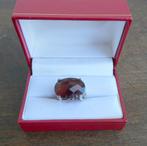 Prachtige ring in 925 zilver en rode steen, Ophalen of Verzenden, Zo goed als nieuw, Zilver, Rood