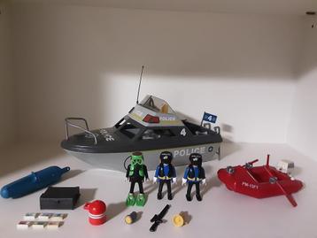 PLaymobil politoeboot en zodiac beschikbaar voor biedingen