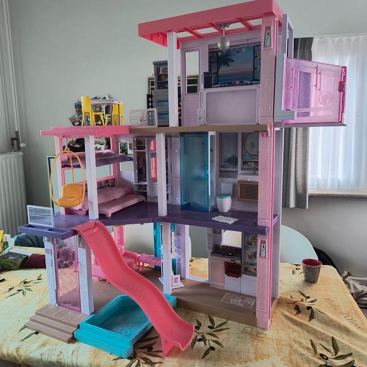Barbie droomhuis VERKOCHT, Kinderen en Baby's, Speelgoed | Poppenhuizen, Ophalen
