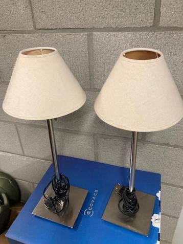 verlichting tafellamp beschikbaar voor biedingen