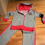 Trainingspakje voor meisjes mt 86/92, Enlèvement ou Envoi, Comme neuf, Fille, Costume